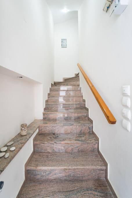 Evelina 1 Apartman Lixúri Kültér fotó
